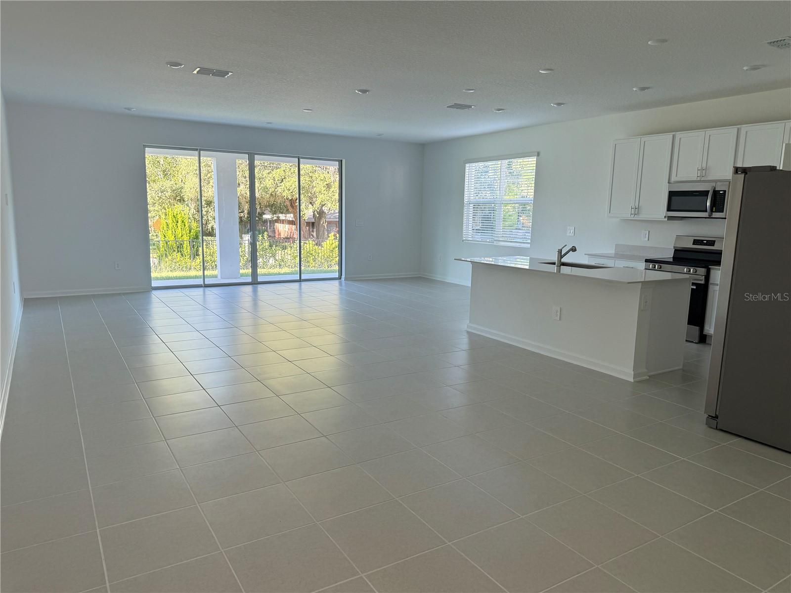 Image 4 of 29 For 2263 Rider Rain Lane