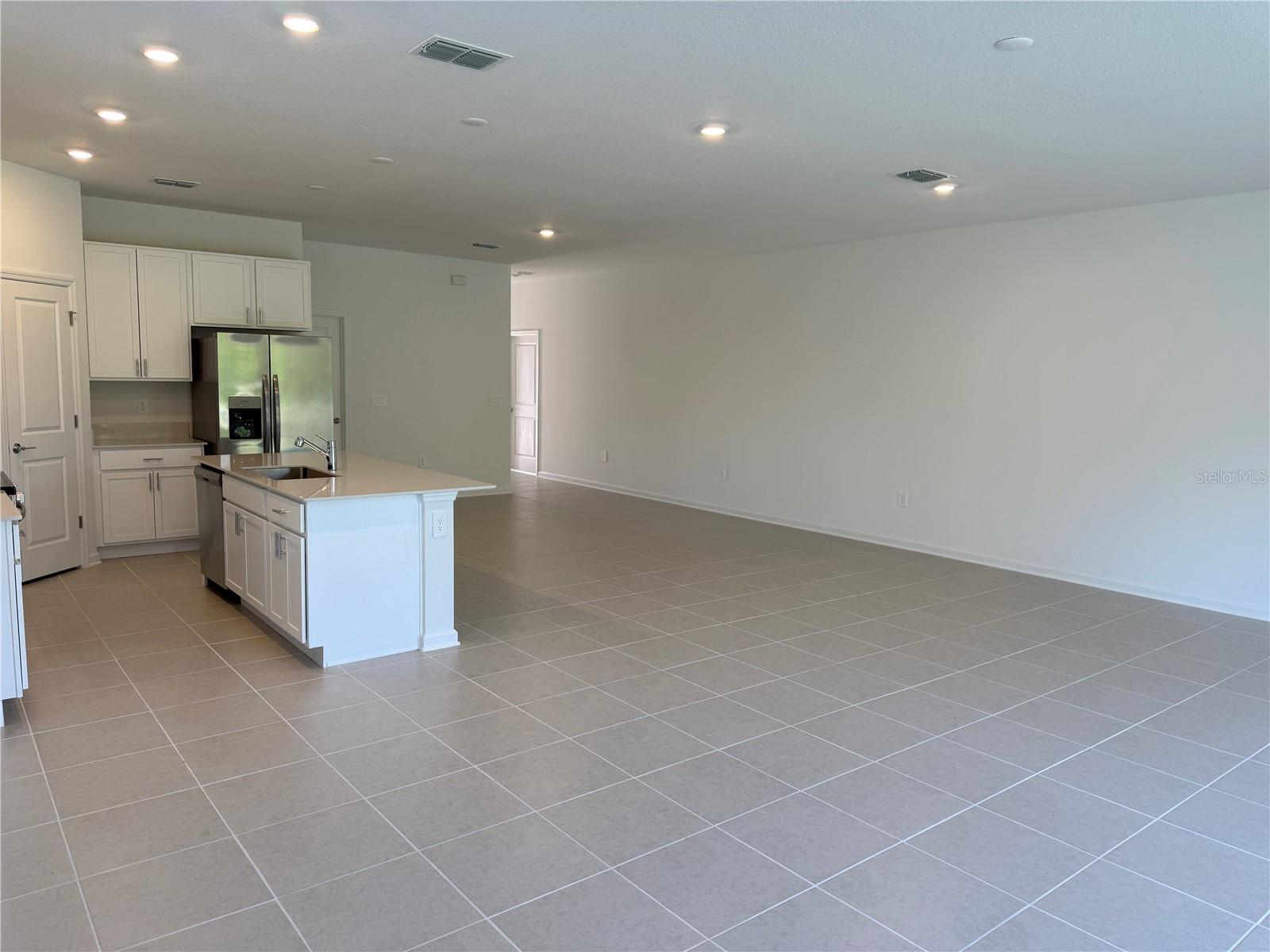 Image 6 of 29 For 2263 Rider Rain Lane