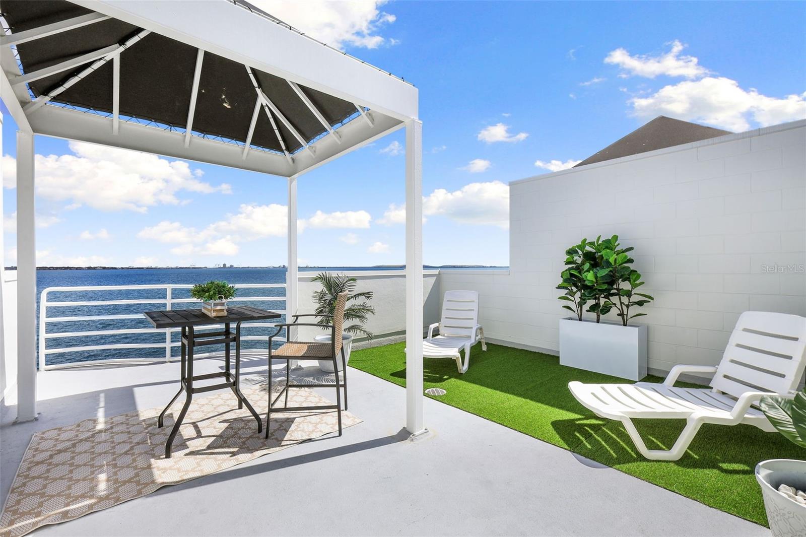 Image 29 of 40 For 4950 Bayshore Boulevard 23