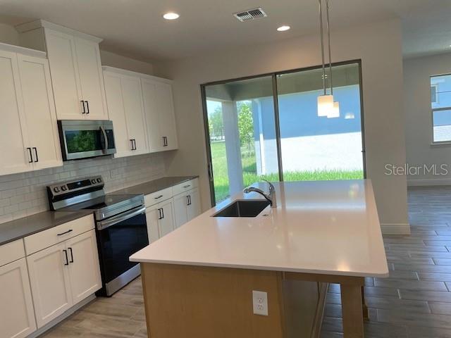 Image 3 of 31 For 7501 Wing Span Way