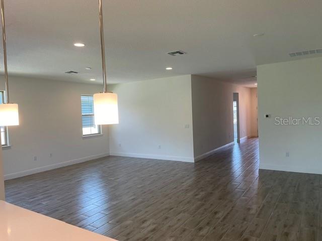 Image 8 of 31 For 7501 Wing Span Way