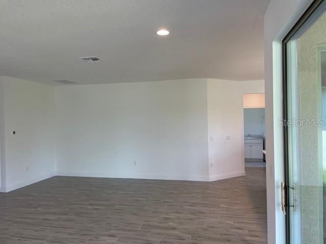 Image 9 of 31 For 7501 Wing Span Way