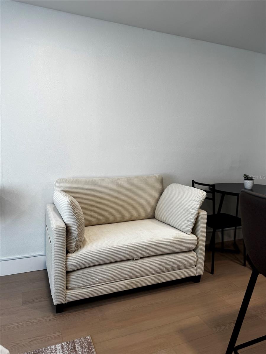 Image 13 of 41 For 43420 Highway 27  414