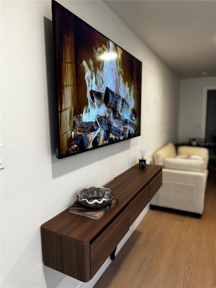 Image 15 of 41 For 43420 Highway 27  414