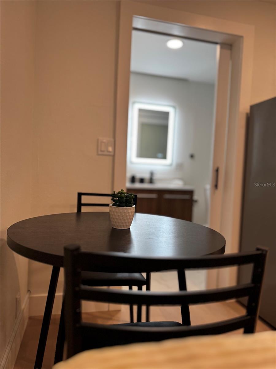 Image 18 of 41 For 43420 Highway 27  414