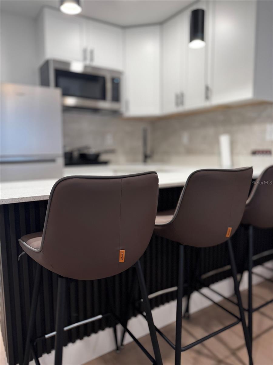 Image 19 of 41 For 43420 Highway 27  414