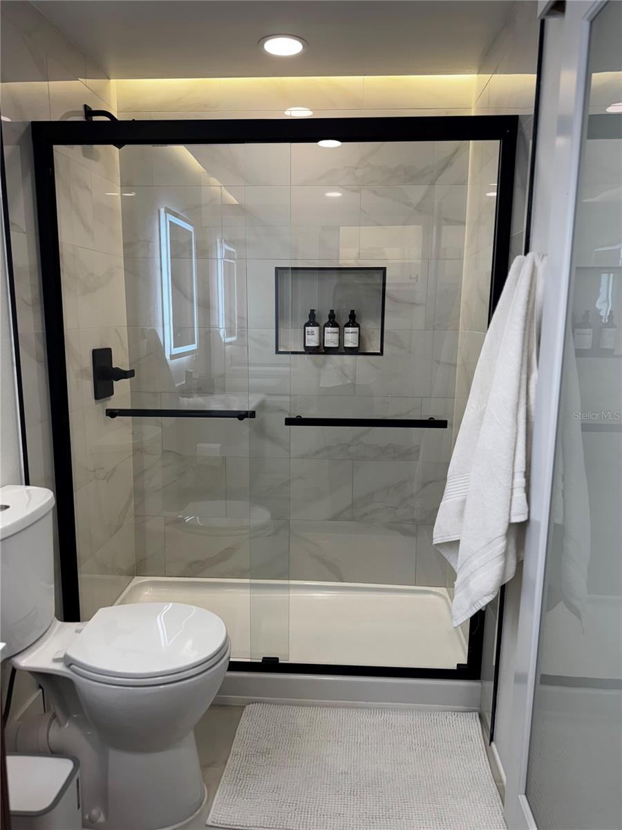 Image 26 of 41 For 43420 Highway 27  414