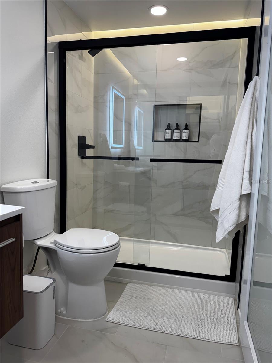 Image 27 of 41 For 43420 Highway 27  414