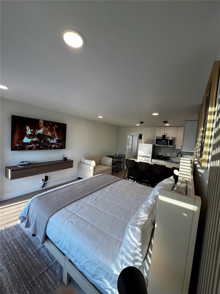 Image 36 of 41 For 43420 Highway 27  414