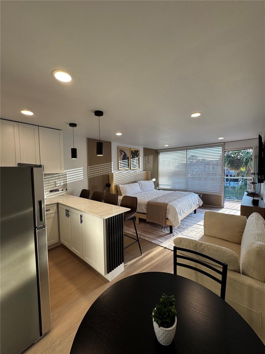 Image 37 of 41 For 43420 Highway 27  414