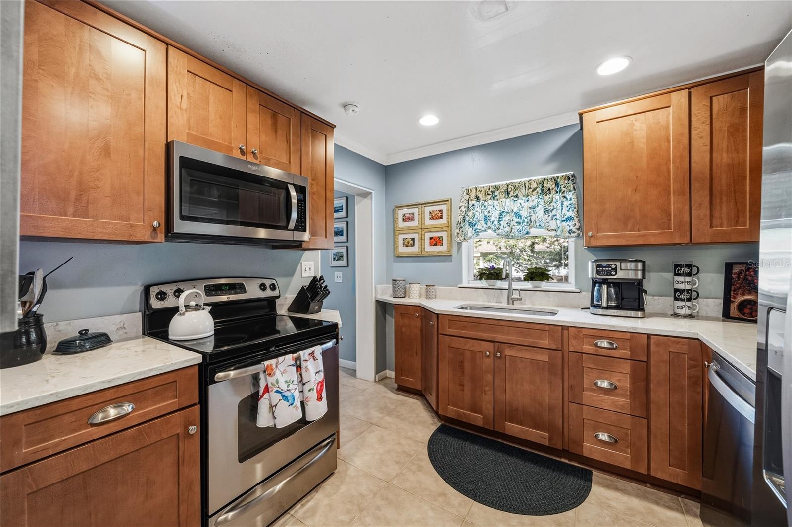 Image 6 of 24 For 3109 Harrison Avenue