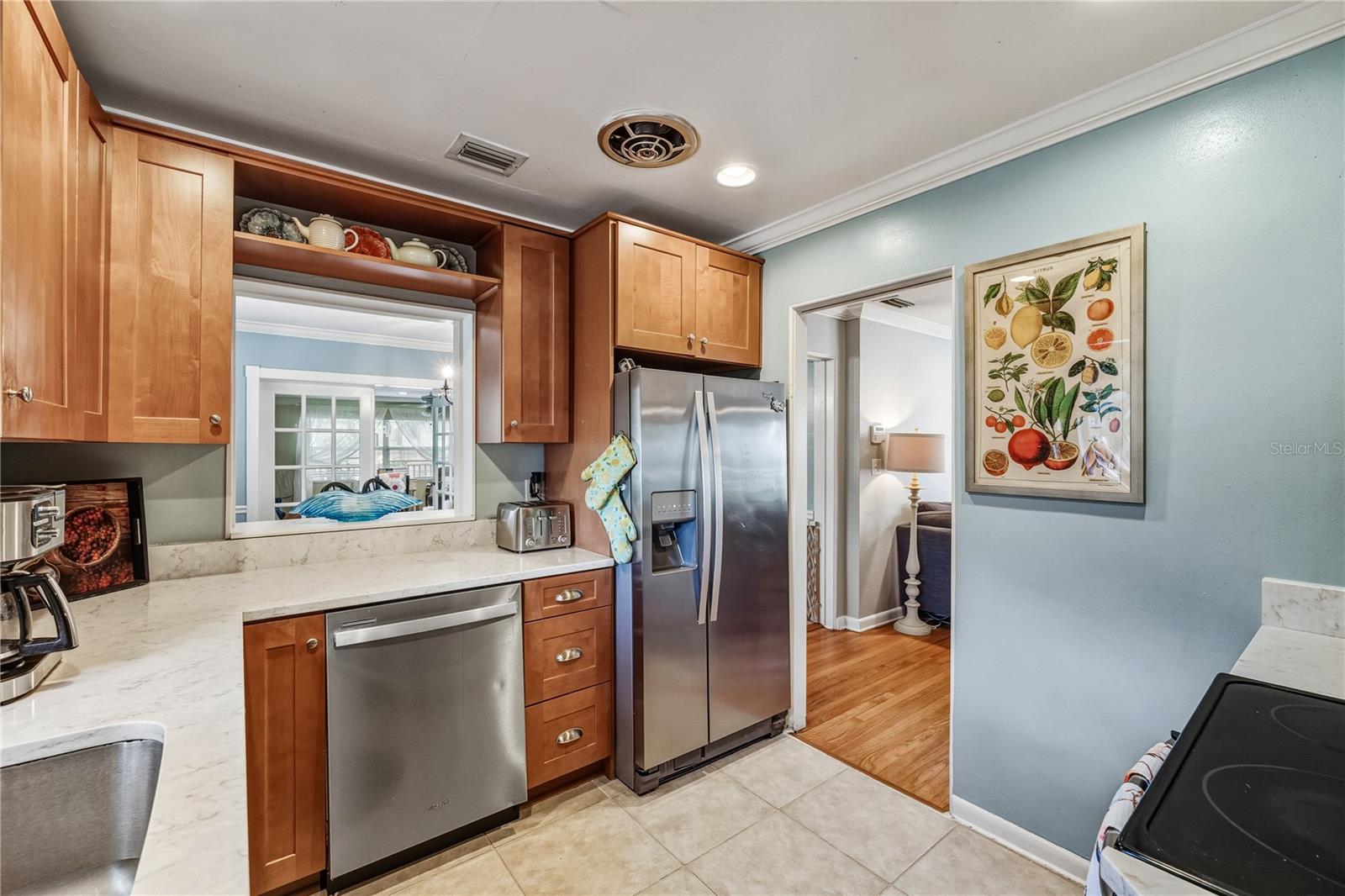 Image 7 of 24 For 3109 Harrison Avenue