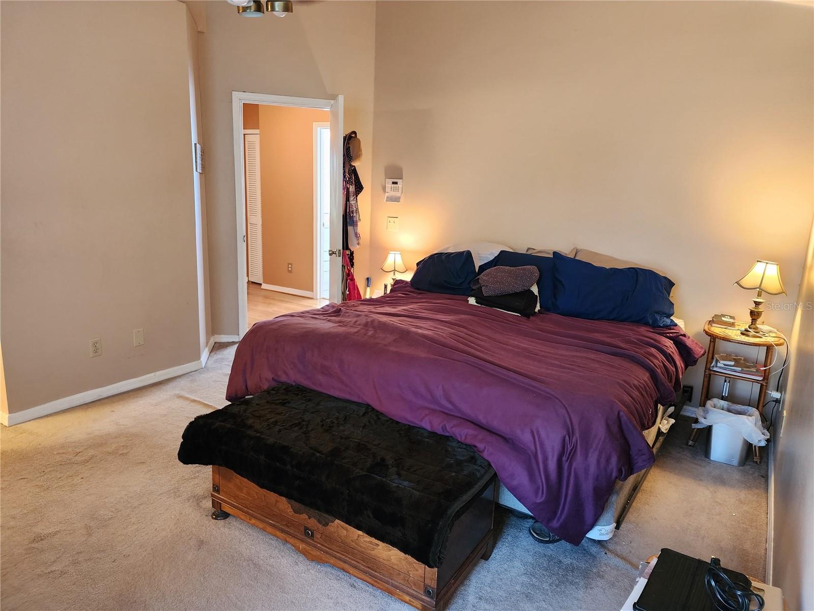 Image 13 of 18 For 11462 Commercial Street