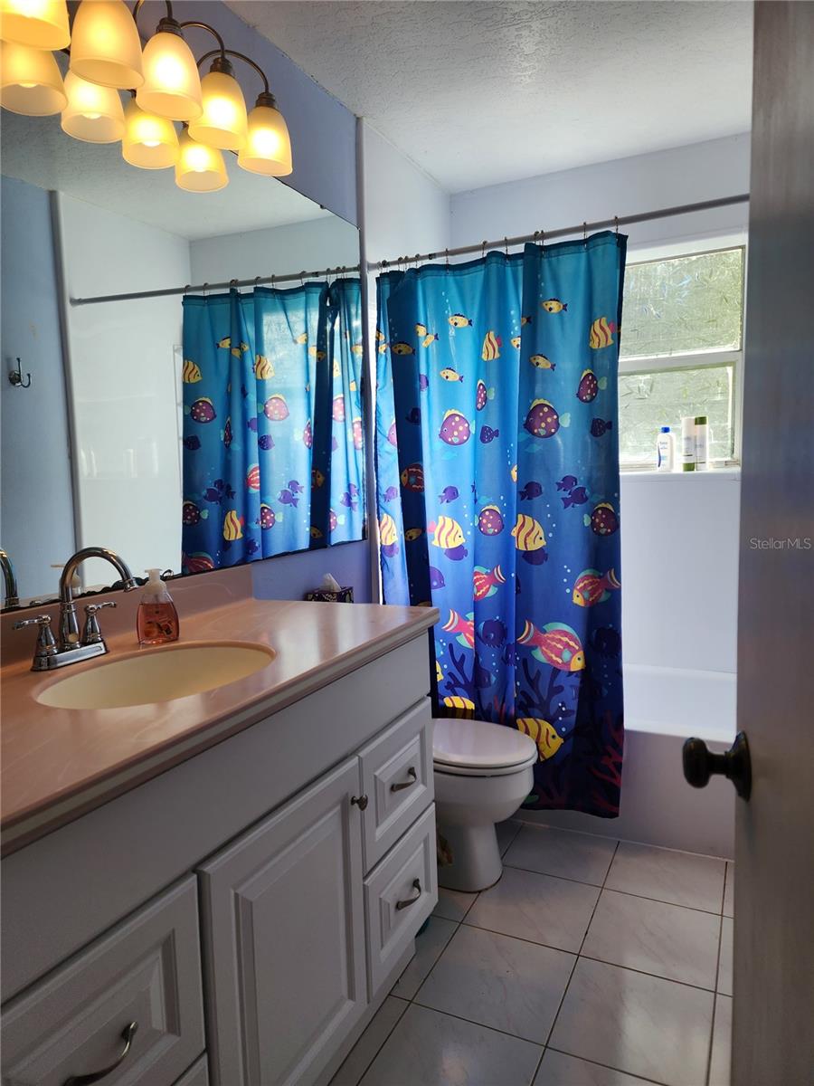 Image 14 of 18 For 11462 Commercial Street