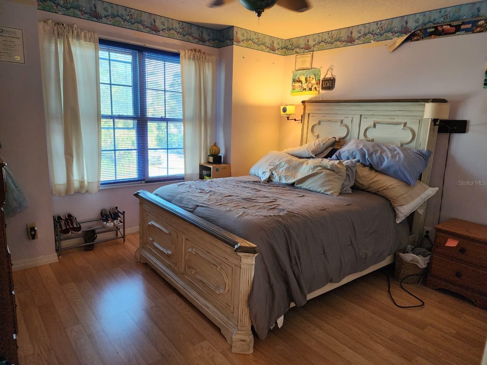 Image 16 of 18 For 11462 Commercial Street