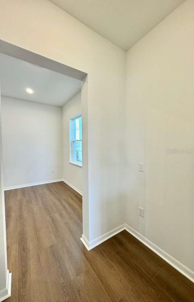 Image 6 of 43 For 214 Woodfall Lane