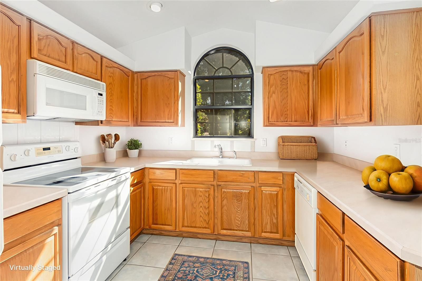 Image 9 of 23 For 1554 Silver Hammock