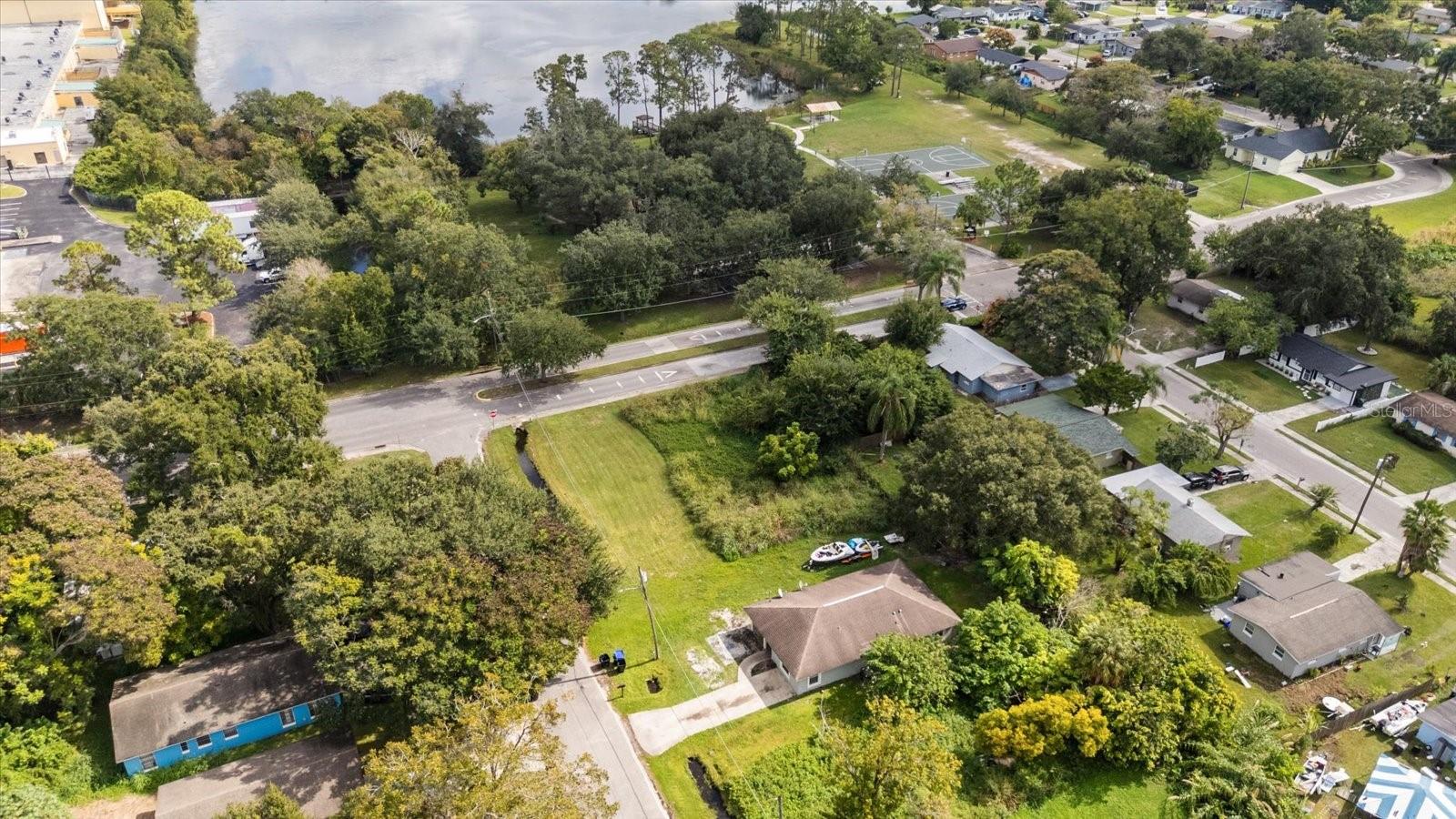 Image 8 of 12 For 190 Campus View Drive