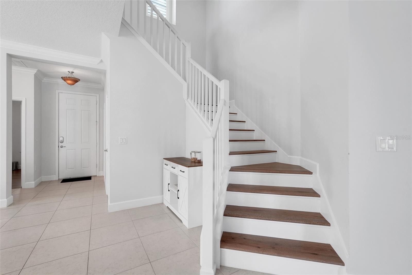 Image 10 of 53 For 11859 Thatcher Avenue