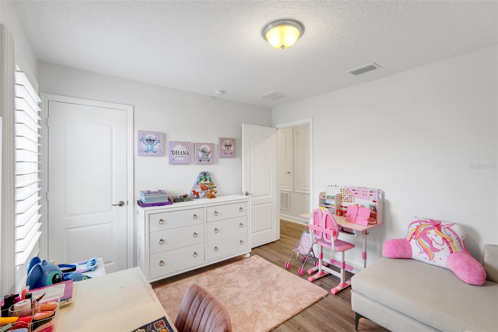 Image 34 of 53 For 11859 Thatcher Avenue