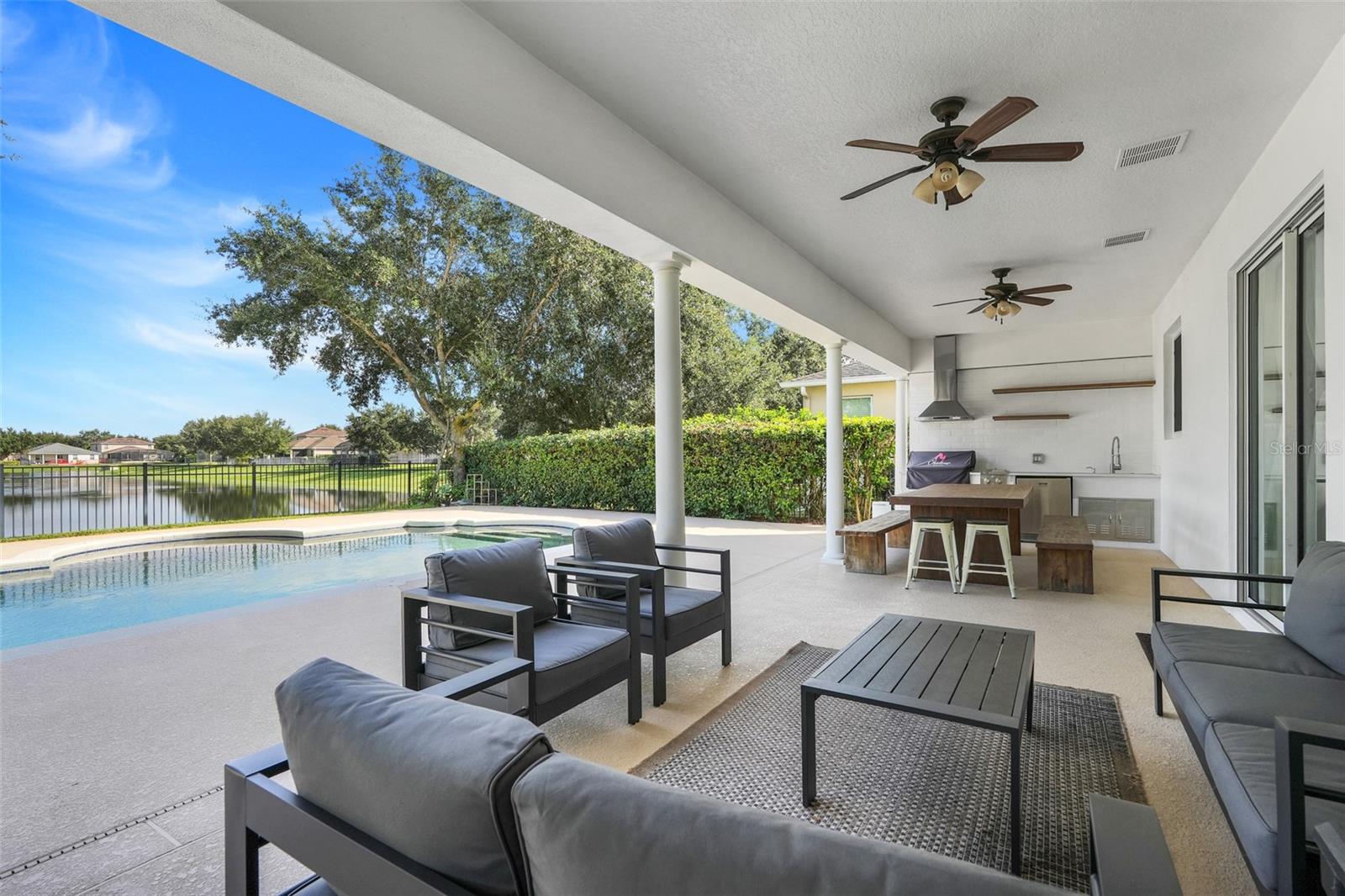 Image 36 of 53 For 11859 Thatcher Avenue