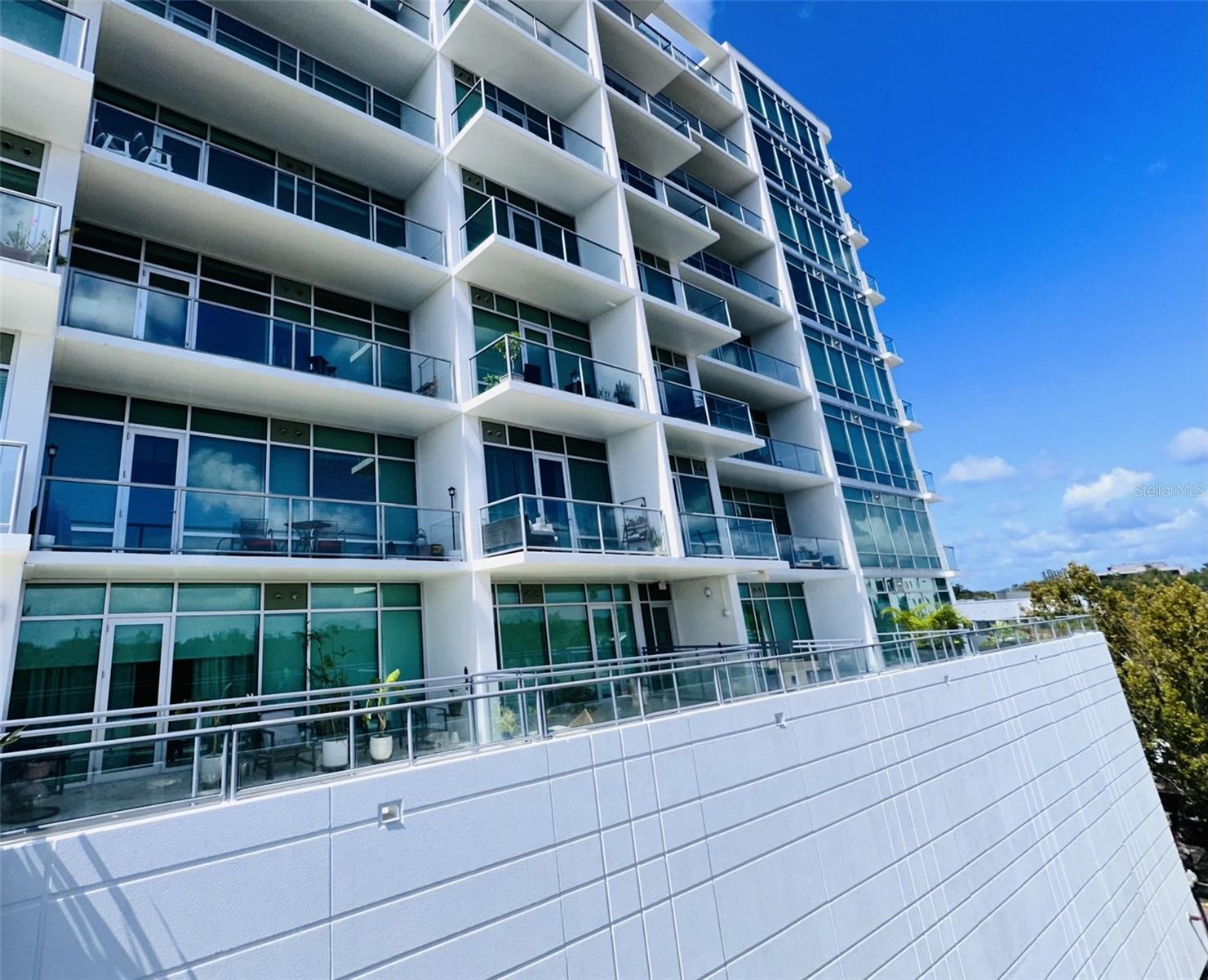 Image 5 of 26 For 101 Eola Drive 1202