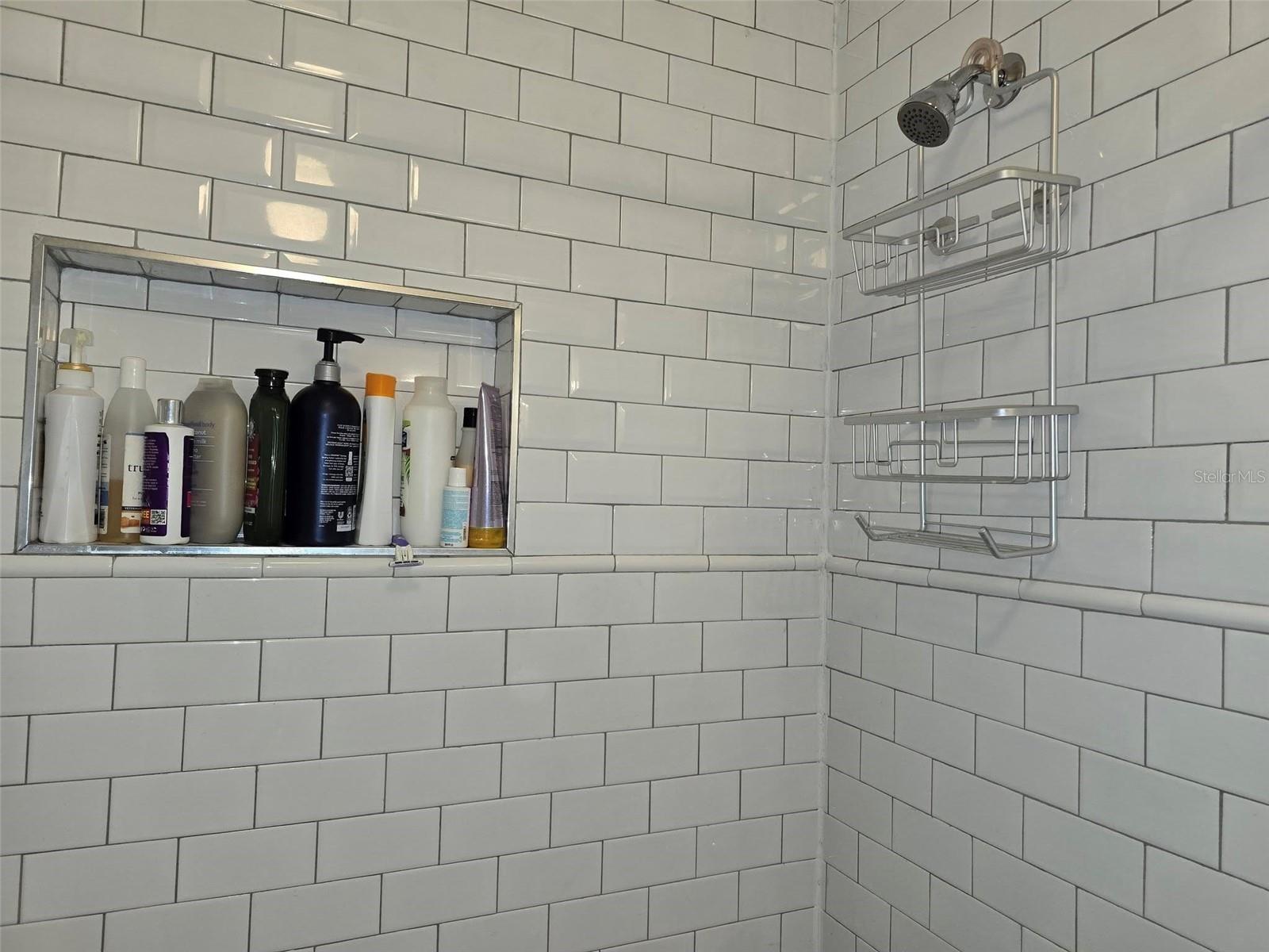 Image 20 of 25 For 1044 Beckstrom Drive