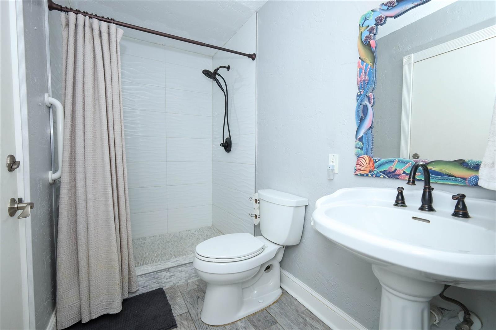 Image 27 of 97 For 301 Quay Assisi