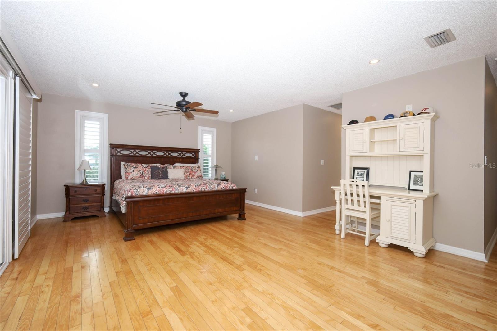 Image 41 of 97 For 301 Quay Assisi