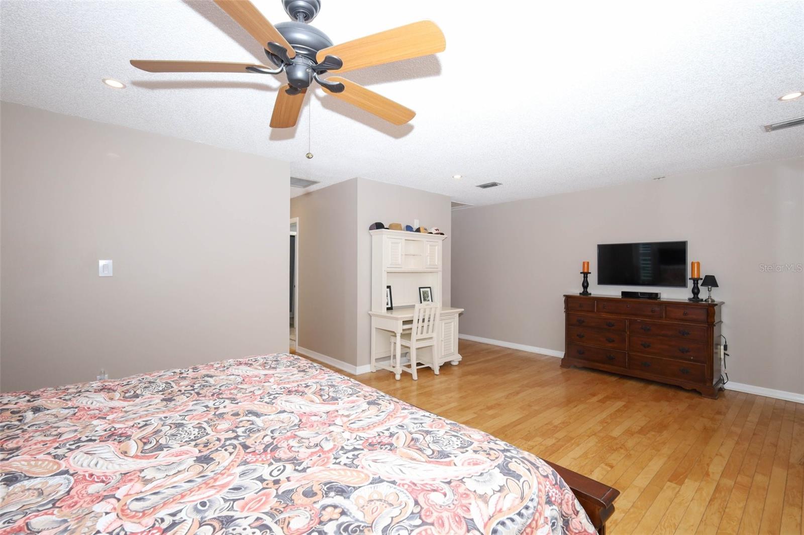 Image 44 of 97 For 301 Quay Assisi