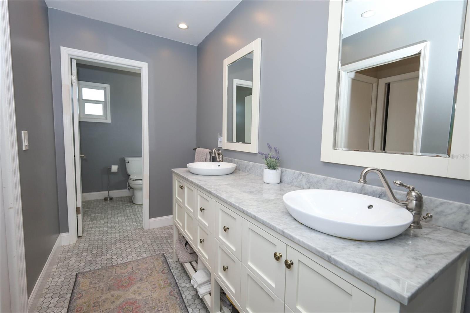 Image 46 of 97 For 301 Quay Assisi