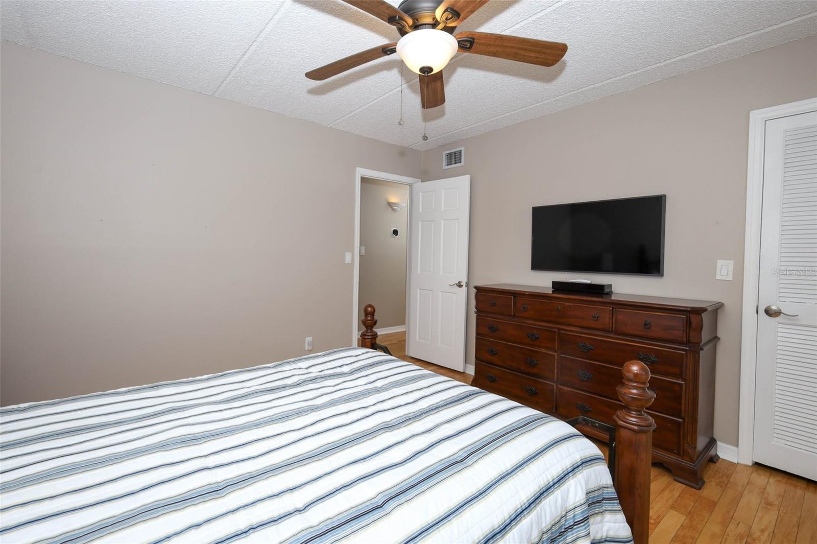 Image 49 of 97 For 301 Quay Assisi