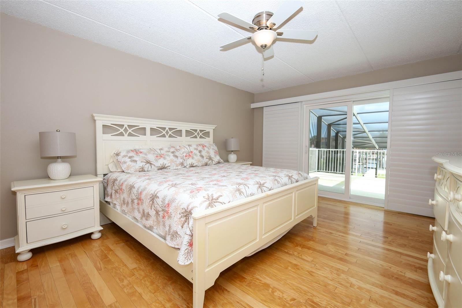 Image 54 of 97 For 301 Quay Assisi