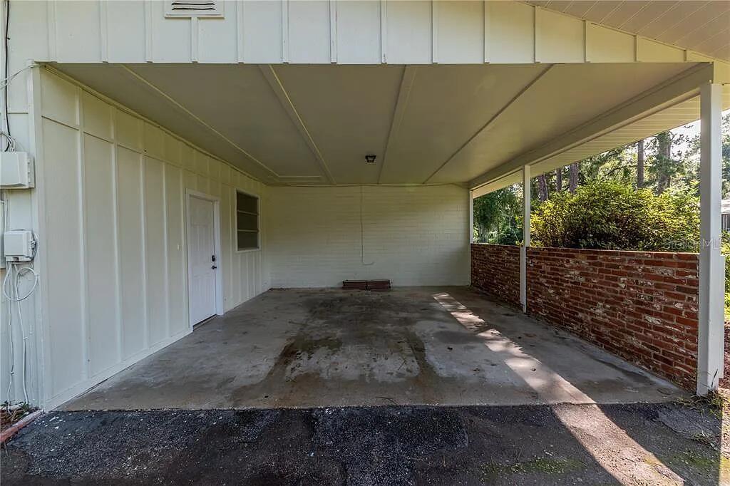 Image 26 of 39 For 921 17th Avenue