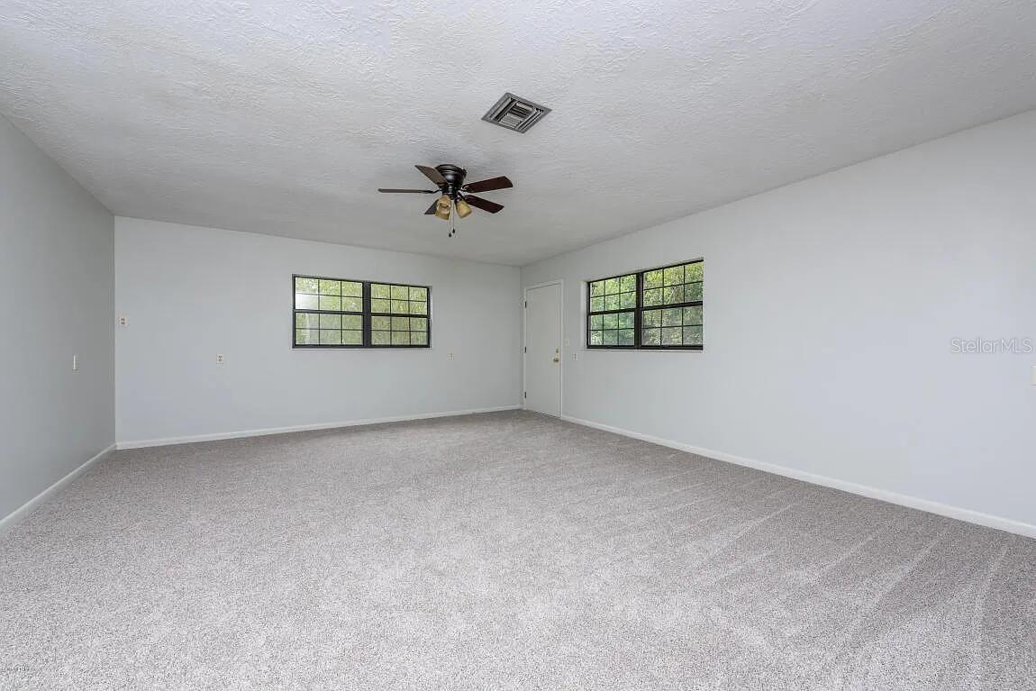 Image 29 of 39 For 921 17th Avenue