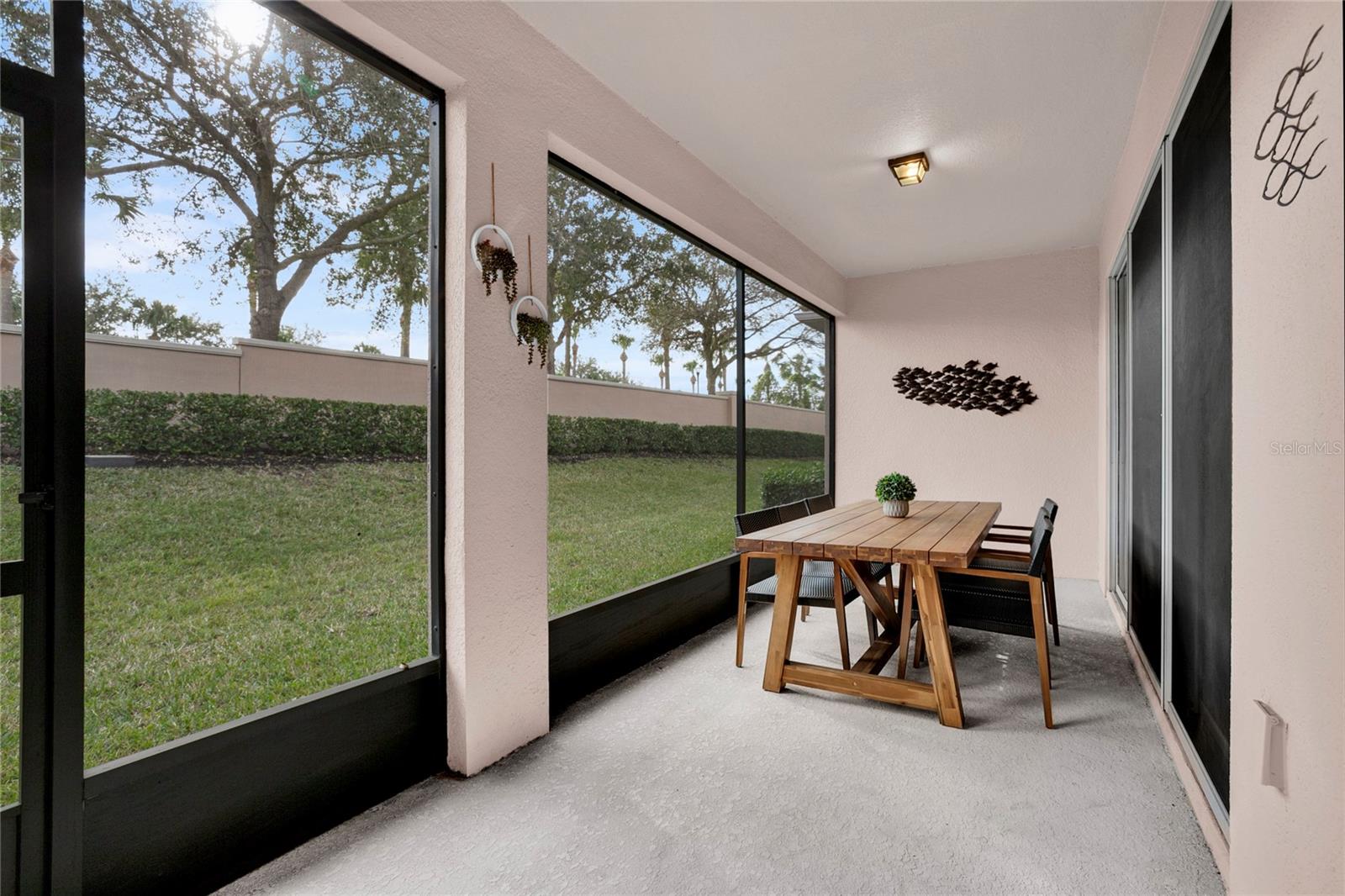 Image 11 of 19 For 1441 El Conte Drive