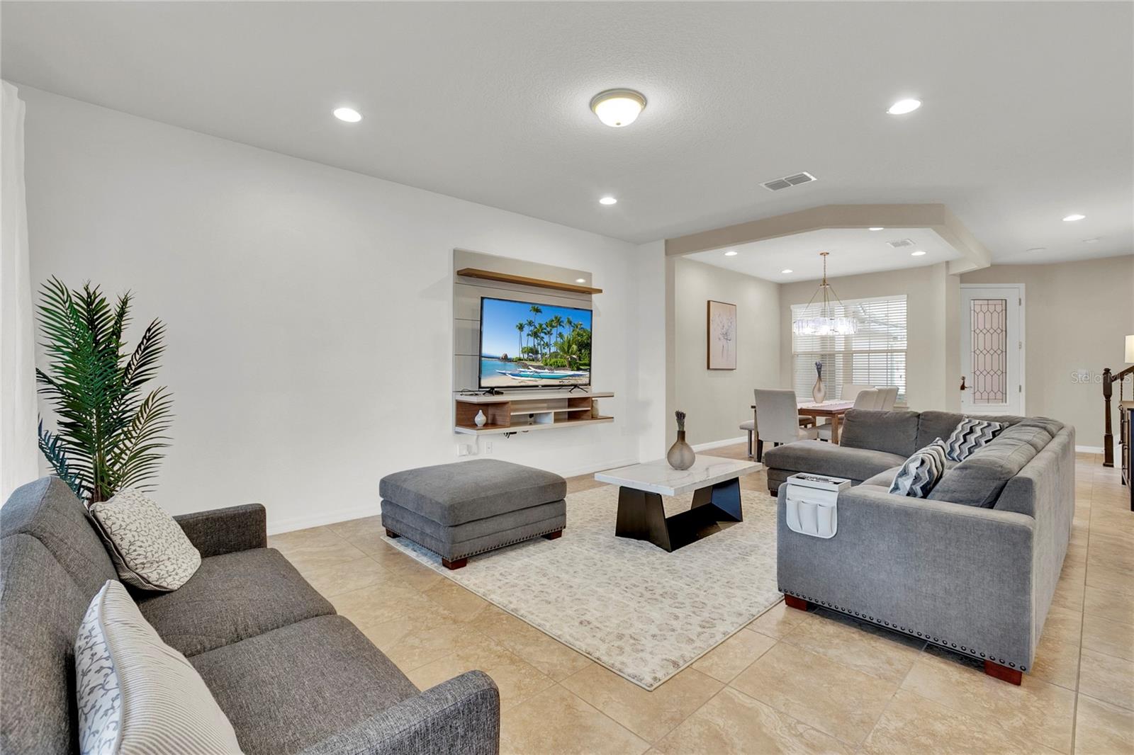 Image 5 of 19 For 1441 El Conte Drive