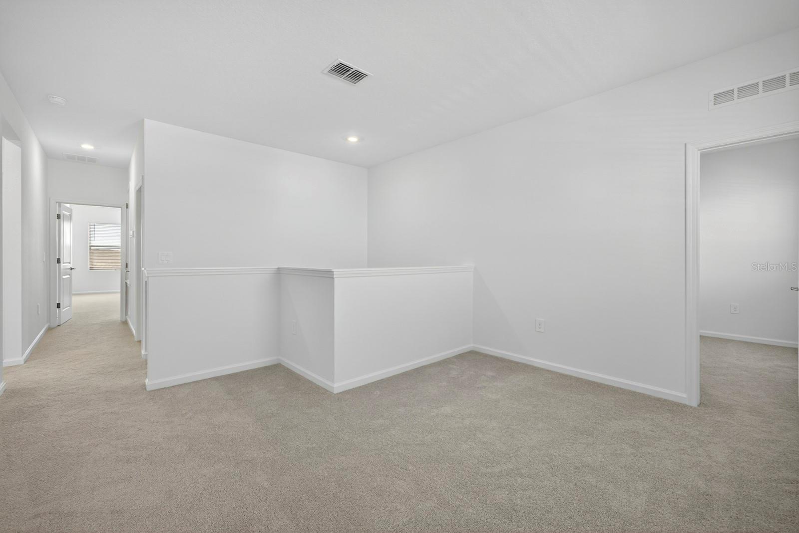 Image 12 of 44 For 3084 Armstrong Avenue