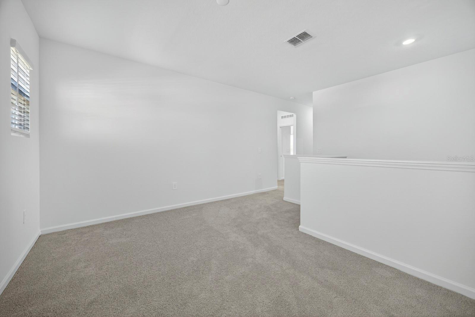 Image 13 of 44 For 3084 Armstrong Avenue