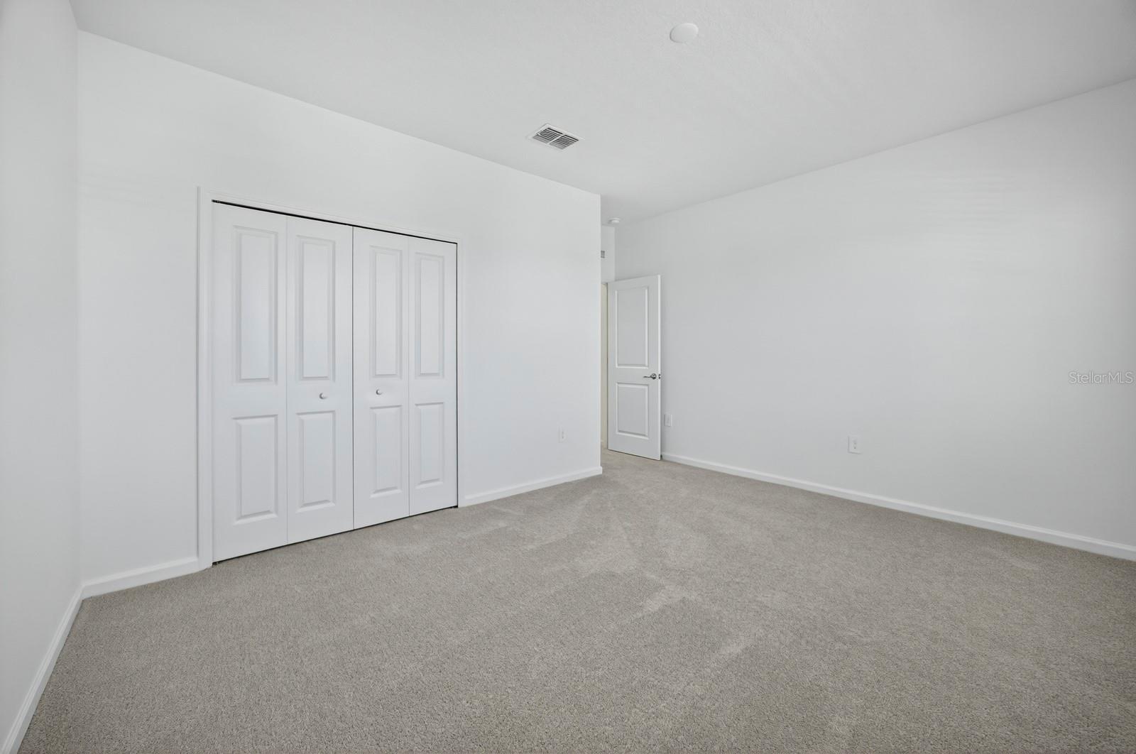 Image 17 of 44 For 3084 Armstrong Avenue