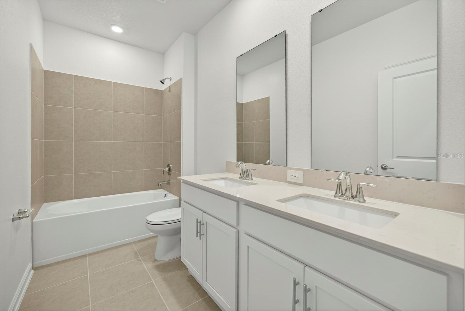 Image 18 of 44 For 3084 Armstrong Avenue