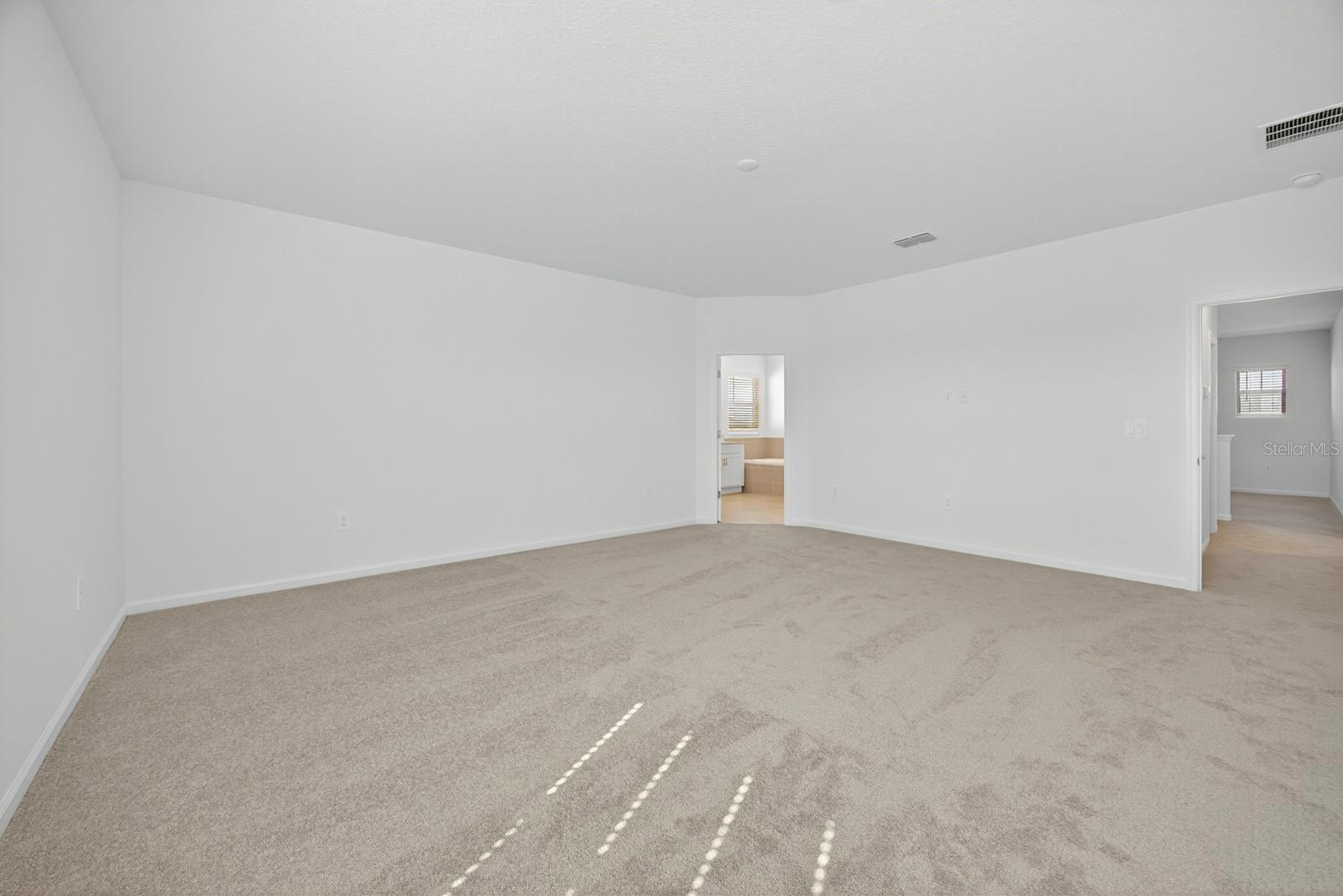 Image 22 of 44 For 3084 Armstrong Avenue