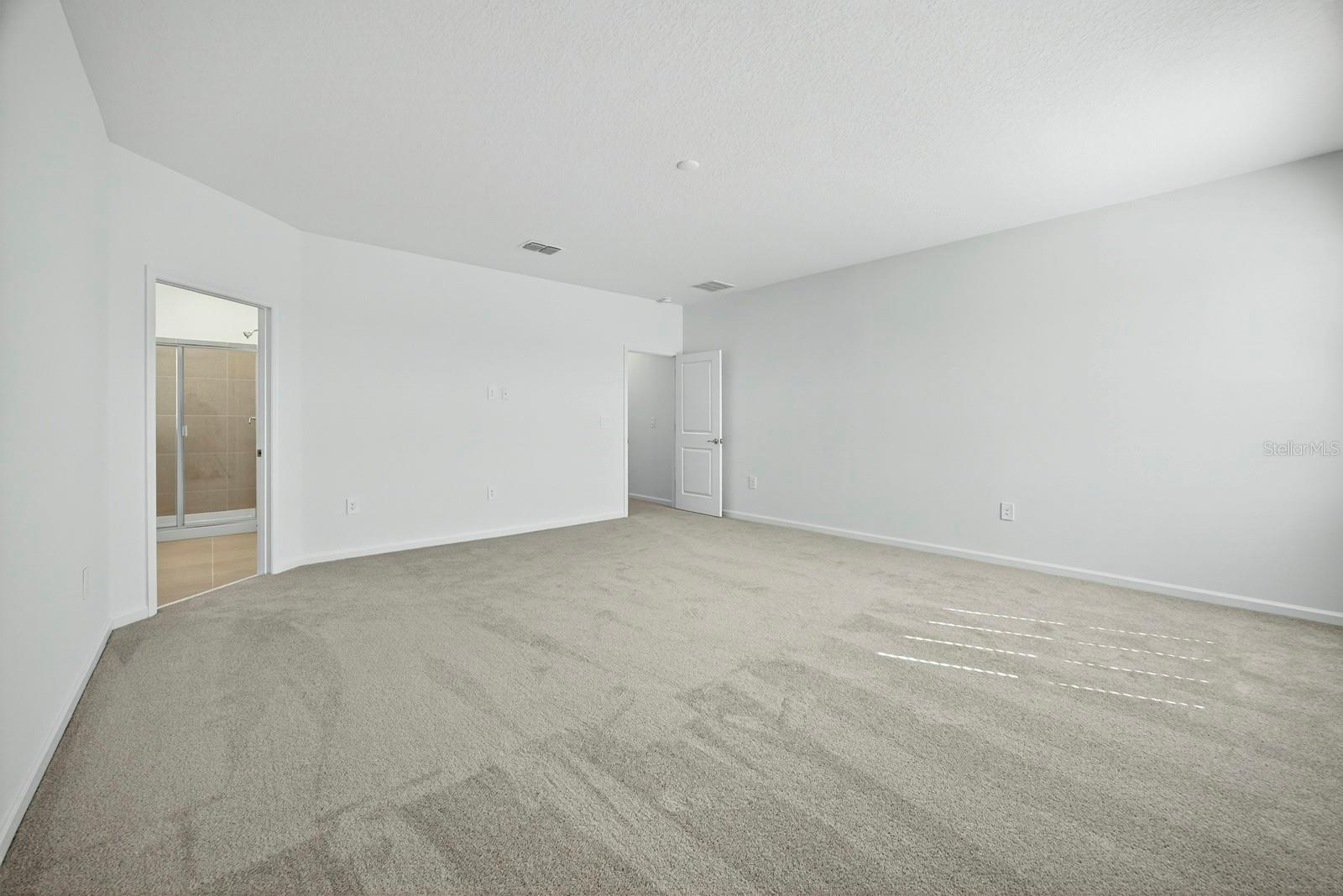 Image 23 of 44 For 3084 Armstrong Avenue