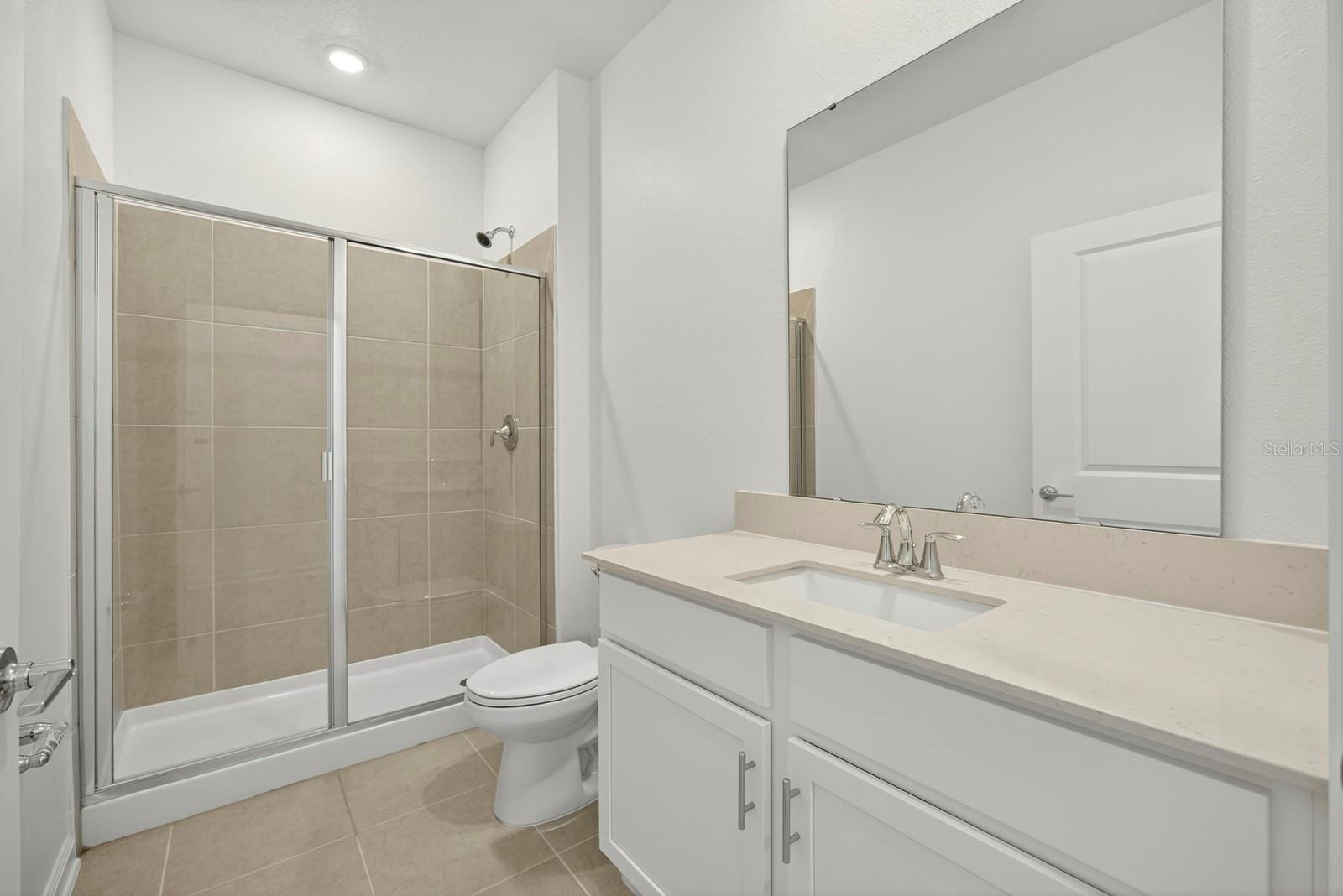 Image 38 of 44 For 3084 Armstrong Avenue