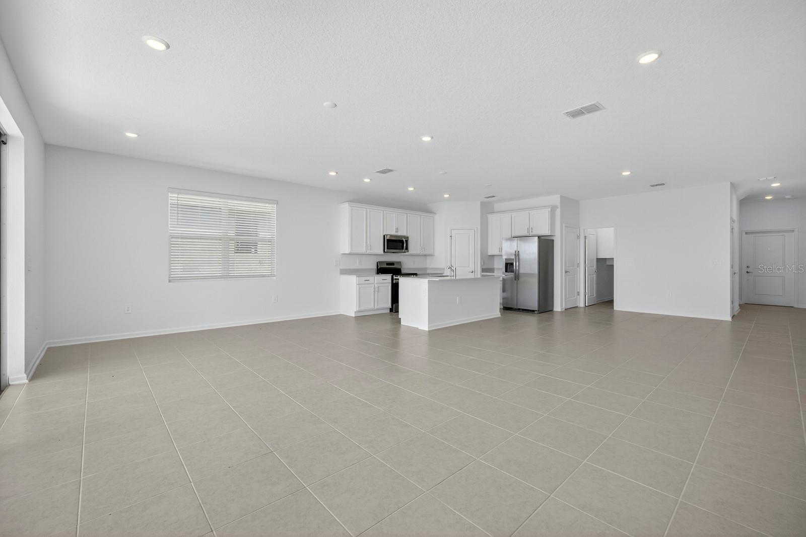 Image 8 of 44 For 3084 Armstrong Avenue