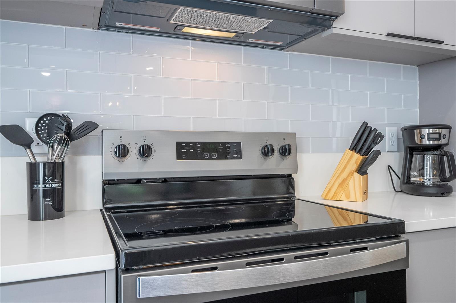 Image 13 of 55 For 9066 Hayman Lane