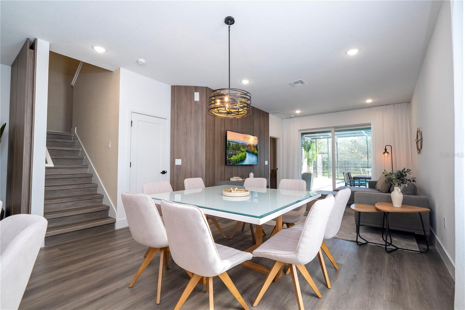 Image 15 of 55 For 9066 Hayman Lane