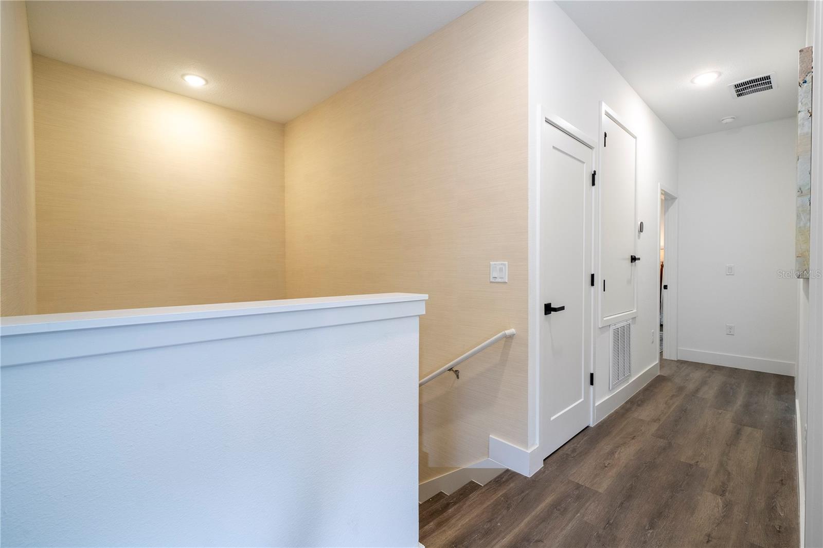 Image 31 of 55 For 9066 Hayman Lane