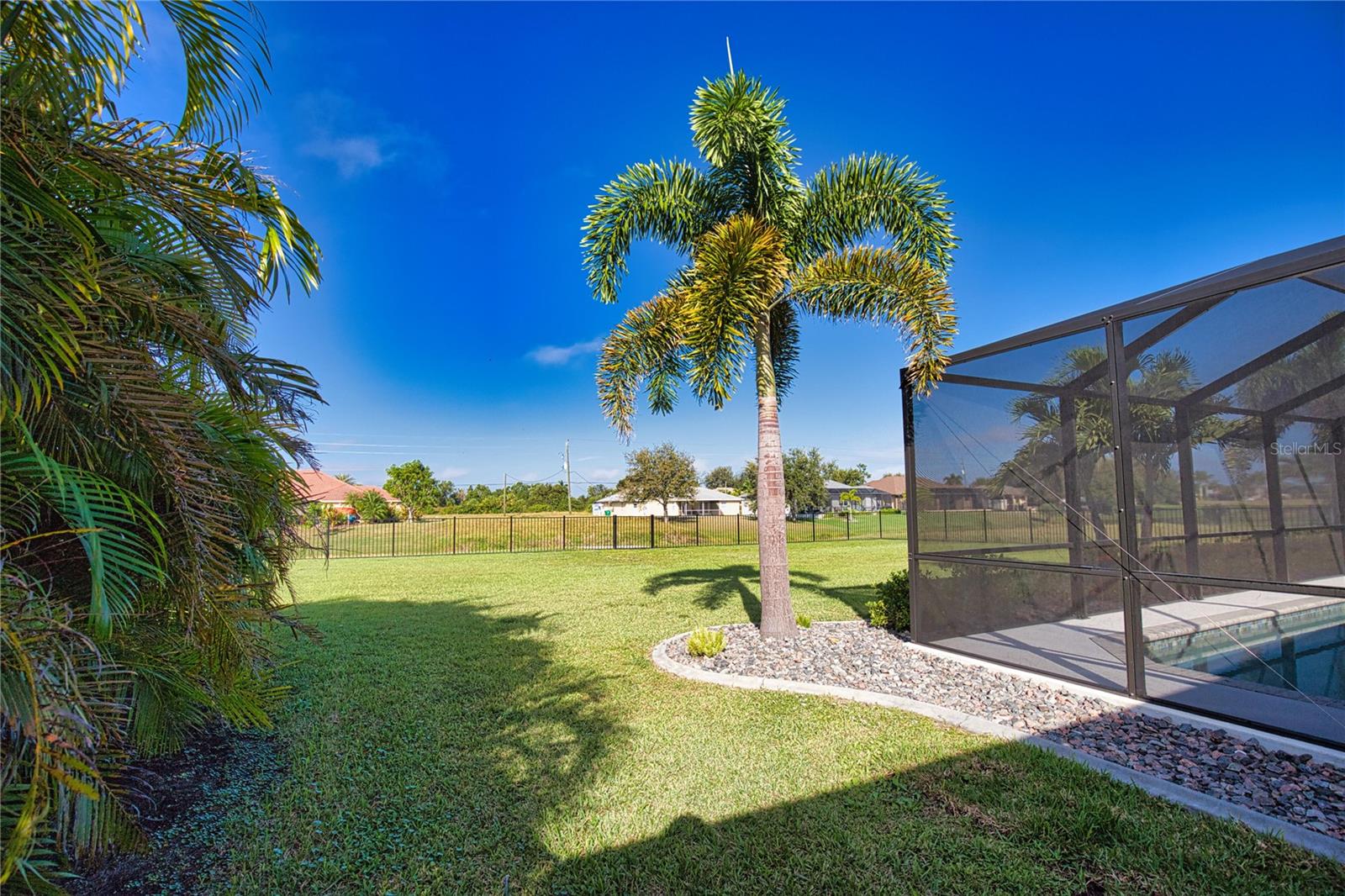 Image 29 of 37 For 916 Boundary Boulevard