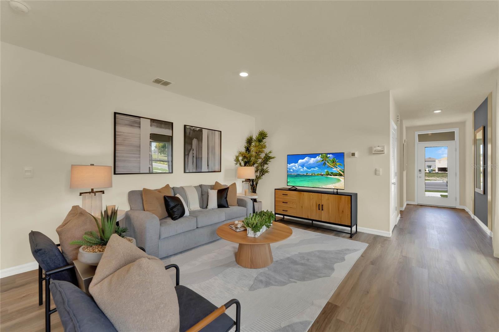 Image 5 of 30 For 5252 Flameleaf Street